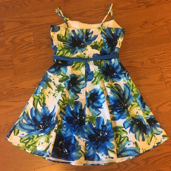Floral Sundress - Picture 3 of 3